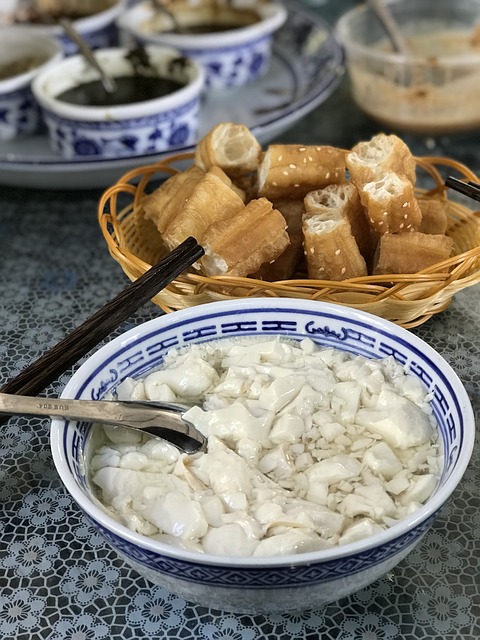 豆腐乳怎么做(农村腌豆腐乳的做法大全)